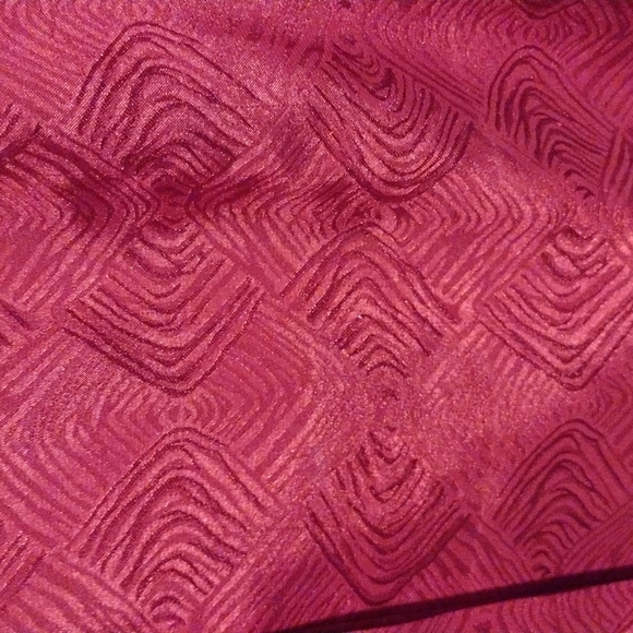 Vintage Richard Evans Button Front Blouse Size 12 w/Scarf Red Silky Geo Pattern - Picture 4 of 7